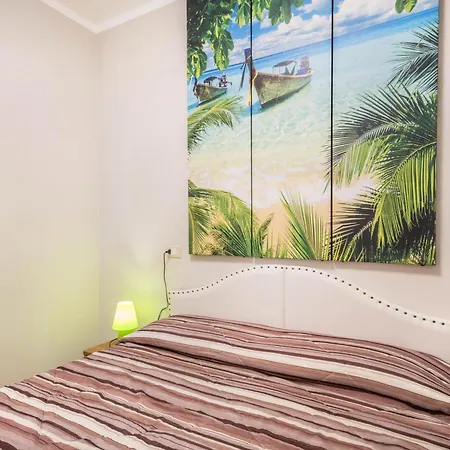 Apartment Croce Del Sud 8 *